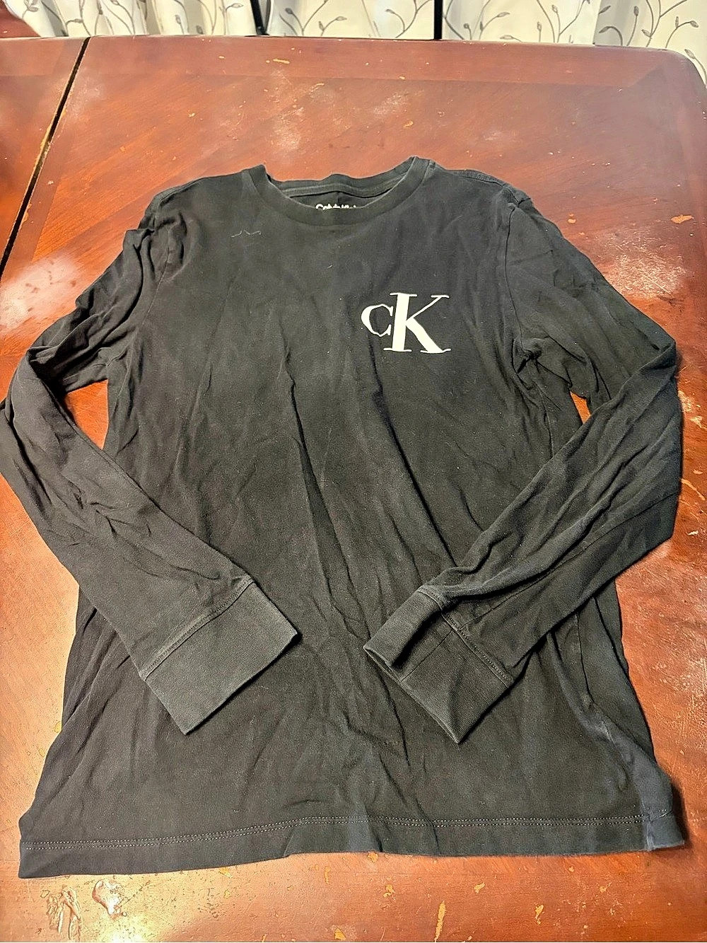 Calvin Klein Black Long Sleeve Tee Size Small
